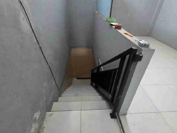ruko ramai di pondok ungu permai bekasi