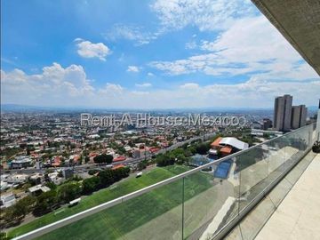 Departamento en Renta en Residencial Amira con Vista Panorámica SGU123
