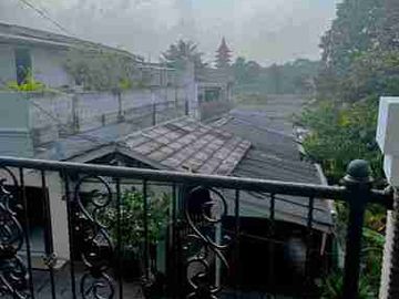 lingkungan oke strategis anri banjjir 
jalan mini bambu APUS dkt taman mini