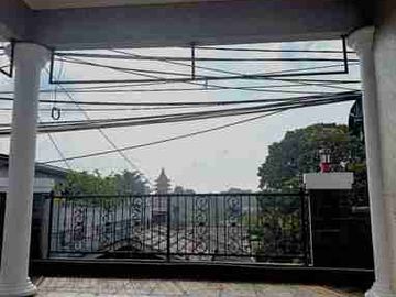 lingkungan oke strategis anri banjjir 
jalan mini bambu APUS dkt taman mini