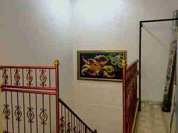 lingkungan oke strategis anri banjjir 
jalan mini bambu APUS dkt taman mini
