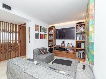 Departamento en Puerto Cancún, golf, club de playa, alberca común, en venta