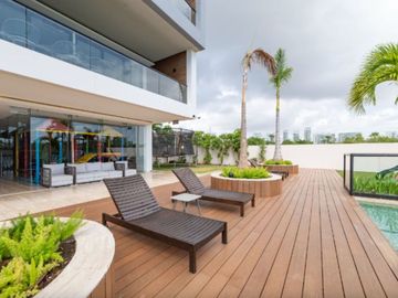 Departamento en Puerto Cancún, golf, club de playa, alberca común, en venta