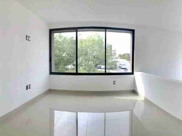 Lomas del Molino 2 Casa en Venta