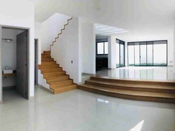 Lomas del Molino 2 Casa en Venta