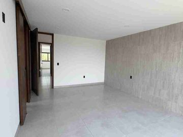 Casa en Venta de 4 habitaciones en Sierra Nogal 2