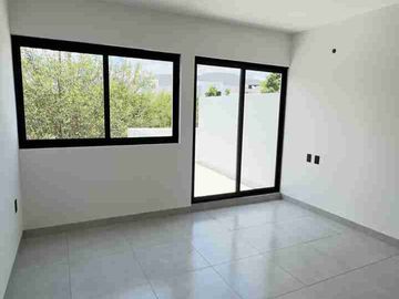 Casa en Venta de 4 habitaciones en Sierra Nogal 2