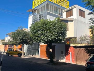 EDIFICIO CORPORATIVO EN ALQUILER – COSTADO DE LA UNSA | AREQUIPA