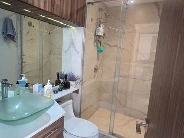 Departamento de 84 m2 en renta, balcon, seguridad en La Nápoles, Cdmx