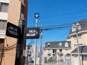 EXCLUSIVA CASA EN VENTA – URB. LOS PORTALES, CAYMA
