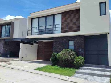 Casa en Venta en Lomas del Molino