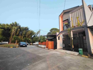 Rumah Kantor Siap Huni 3 Lt Lokasi Strategis Harga Ekonomis di Pamulang
