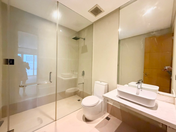 4BR with 3 Carports 3-Storey Townhouse FOR LEASE in M Residences Mowelfund, New Manila, Quezon City