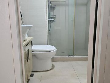 Fully Furnished 2-Bedroom Condo for Sale in Avida Towers 9th Avenue, BGC Taguig