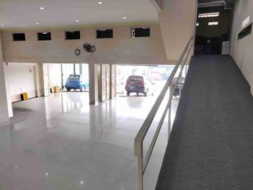 Disewakan Ruko Gandeng Di Bitung Cikupa Tepi jalan Raya Dekat Akses Tol