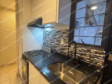 Casa de una planta en Renta a pie de calle Oficina o vivienda colonia La Hacienda, cerca de CU y 24 sur,Puebla