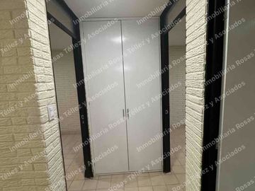 Casa de una planta en Renta a pie de calle Oficina o vivienda colonia La Hacienda, cerca de CU y 24 sur,Puebla