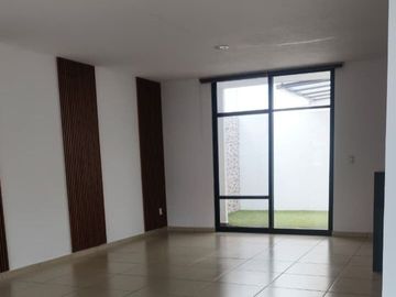 Casa en VENTA, Fracc. Lartesi