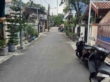 Dijual murah BU rumah akses mobil di koja, Jakarta Utara