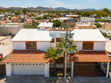 CASA EN VENTA EN PRADOS DE BUGAMBILIA, HERMOSILLO SONORA