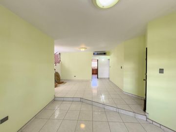 CASA EN VENTA EN PRADOS DE BUGAMBILIA, HERMOSILLO SONORA