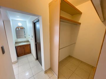 CASA EN VENTA EN PRADOS DE BUGAMBILIA, HERMOSILLO SONORA