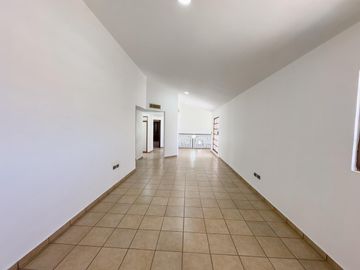 CASA EN VENTA EN PRADOS DE BUGAMBILIA, HERMOSILLO SONORA