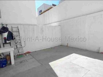 Renta Casa 3 Habitaciones con Amenidades Zakia APT