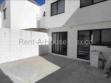 Renta Casa 3 Habitaciones con Amenidades Zakia APT