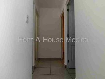 Renta Casa 3 Habitaciones con Amenidades Zakia APT