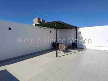 Renta Casa 3 Habitaciones con Amenidades Zakia APT