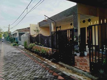 Rumah Murah siap Huni di Perum Balas Klumprik, Wiyung, Sby Selatan