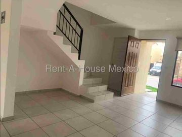 Renta Casa 3 Habitaciones con Amenidades Capital Sur APT