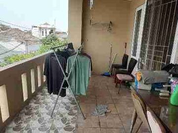 Dijual rumah 2 lantai di poris blok G jalan galaxy raya, tangerang.