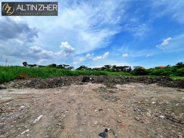 Tanah di sewakan di jalan raya sunset road sangat strategis cocok untuk usaha