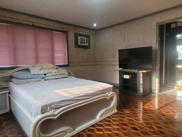 3BR with 2CG 3-Storey House FOR SALE/LEASE in Scout Area, Quezon City