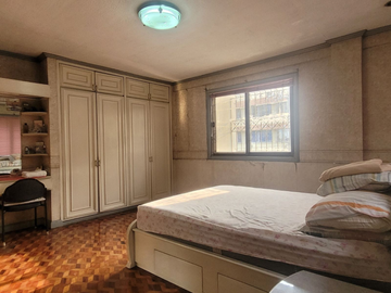 3BR with 2CG 3-Storey House FOR SALE/LEASE in Scout Area, Quezon City