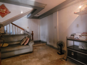 3BR with 2CG 3-Storey House FOR SALE/LEASE in Scout Area, Quezon City