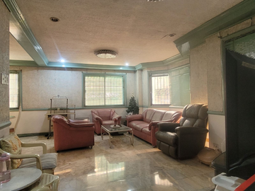 3BR with 2CG 3-Storey House FOR SALE/LEASE in Scout Area, Quezon City