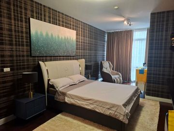 FOR LEASE | EAST GALLERY PLACE – BGC