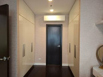FOR LEASE | EAST GALLERY PLACE – BGC
