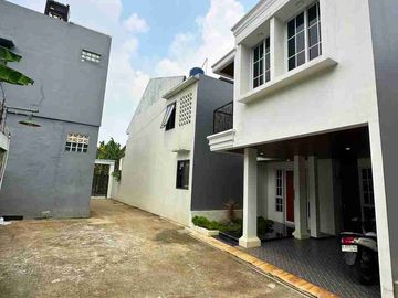 Rumah Ready stok di Tanah Baru Beji Depok