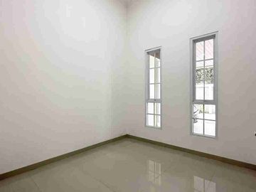 Rumah Ready stok di Tanah Baru Beji Depok