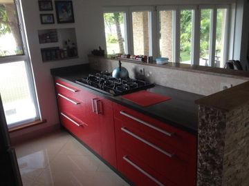 🌴✨ EXCLUSIVE BEACHFRONT VILLA FOR SALE — SEKOTONG, LOMBOK ✨🌴