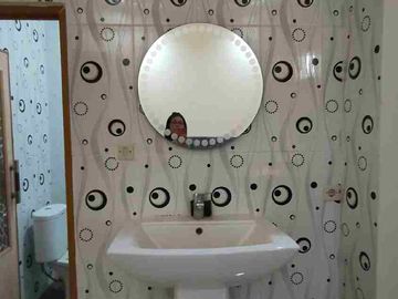 Di sewakan rumah cluster Barleria gading Serpong Tangerang Selatan