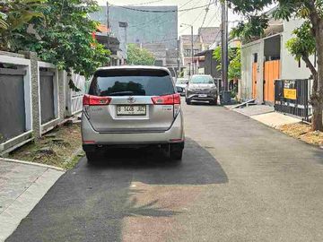 Di sewakan rumah cluster Barleria gading Serpong Tangerang Selatan
