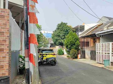 Di sewakan rumah cluster Barleria gading Serpong Tangerang Selatan