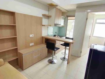 di sewakan apartemen green lake Sunter tipe 2 bedroom semi  furnish