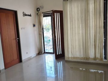 Dijual Cepat Rumah Modern Minimalis 2Lantai Di Perumahan Greenland Tidar Kota Malang