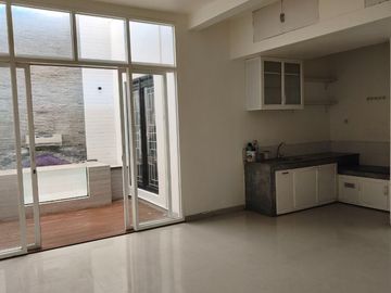 Dijual Cepat Rumah Modern Minimalis 2Lantai Di Perumahan Greenland Tidar Kota Malang
